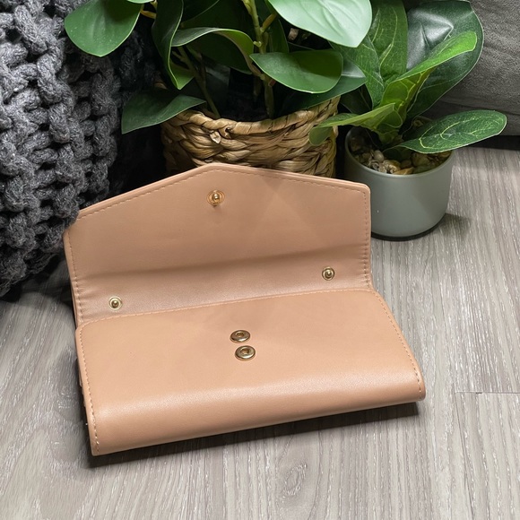 🔵5 For $15🔵 A New Day Rose Small Detachable Crossbody Purse - Picture 4 of 10